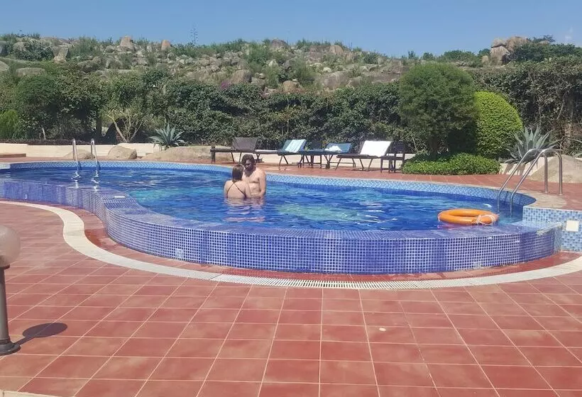 The Lahe Hotels