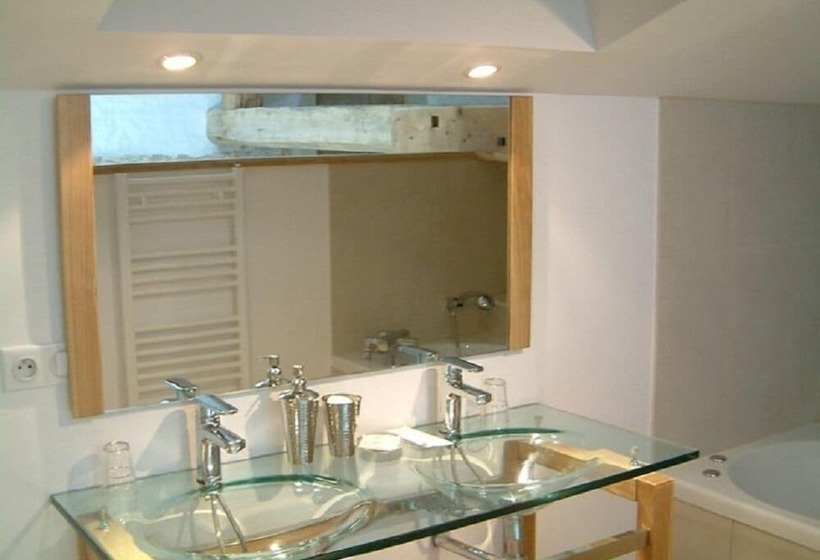 تختخواب و صبحانه Chambres D Hotes  Le Calme