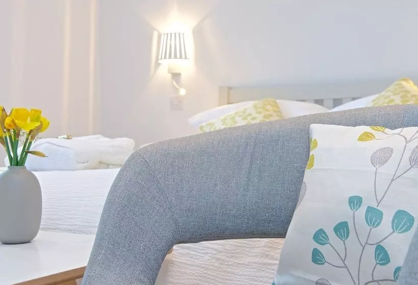 ベッドアンドブレックファースト Hale House