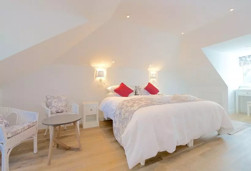 ベッドアンドブレックファースト Hale House