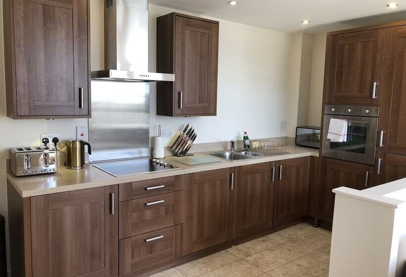 Blue Sky At Wallis Square