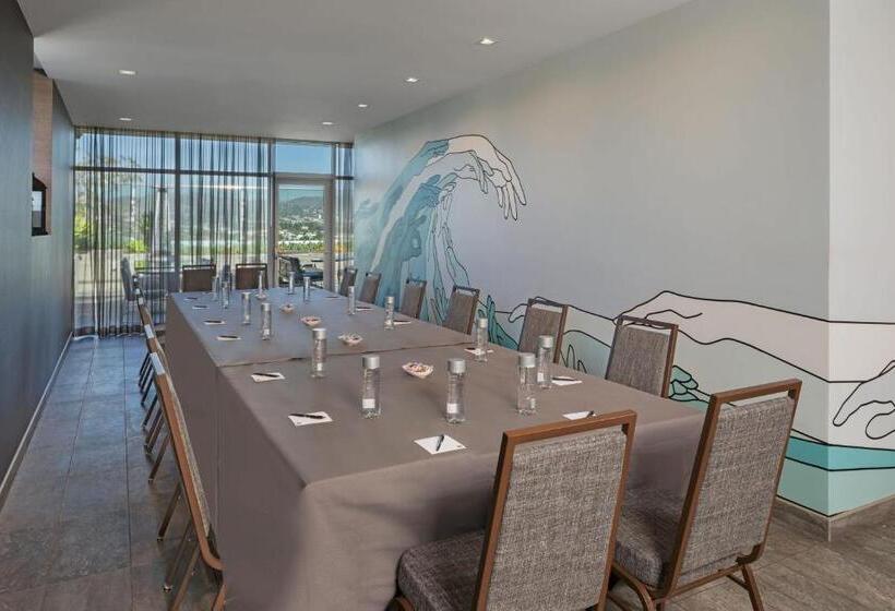 Ac Hotel By Marriott Beverly Hills