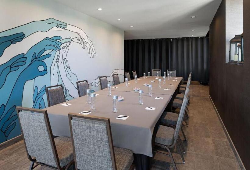 Ac Hotel By Marriott Beverly Hills