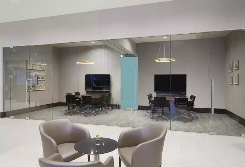 Ac Hotel By Marriott Beverly Hills