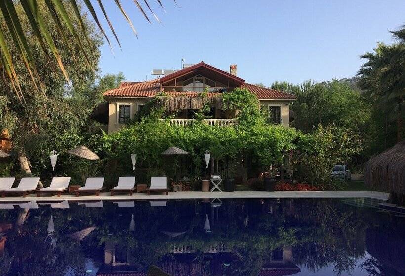 فندق Layla Gocek Adults Only