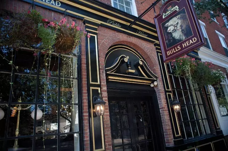 Hotel Lititz Springs Inn