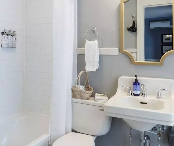 Hotel Lititz Springs Inn