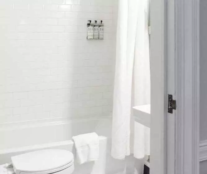 Hotel Lititz Springs Inn