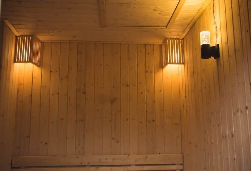 هتل Royal Huy Tam Dao