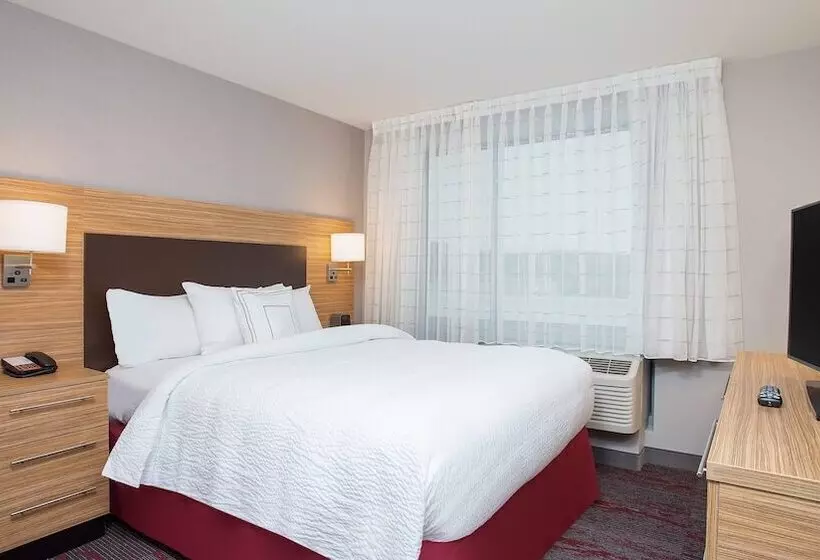 Hotelli Towneplace Suites By Marriott Knoxville Oak Ridge