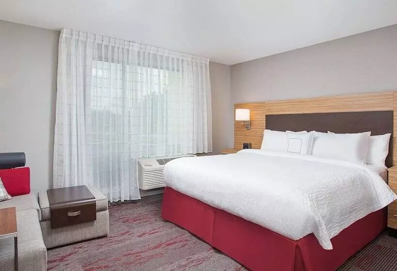 Hotelli Towneplace Suites By Marriott Knoxville Oak Ridge