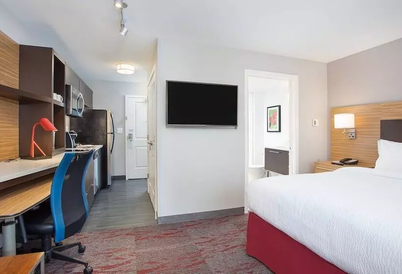 Hotelli Towneplace Suites By Marriott Knoxville Oak Ridge