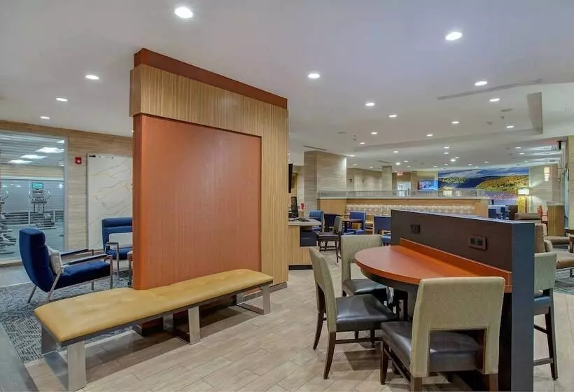 Hotelli Towneplace Suites By Marriott Knoxville Oak Ridge