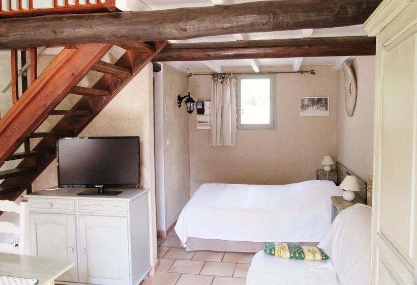 La Garrigue Des Alpilles