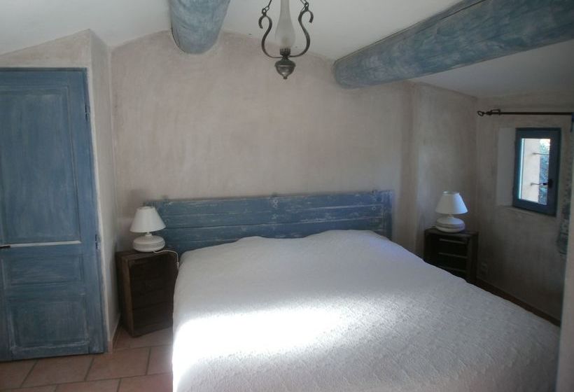 La Garrigue Des Alpilles