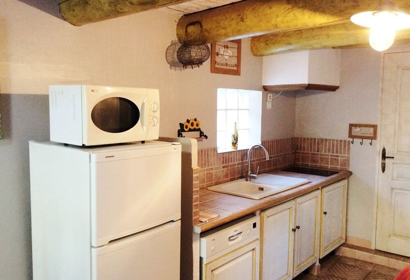 La Garrigue Des Alpilles