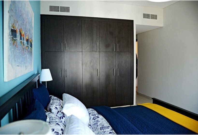 One Perfect Stay  Royal Oceanic Tower