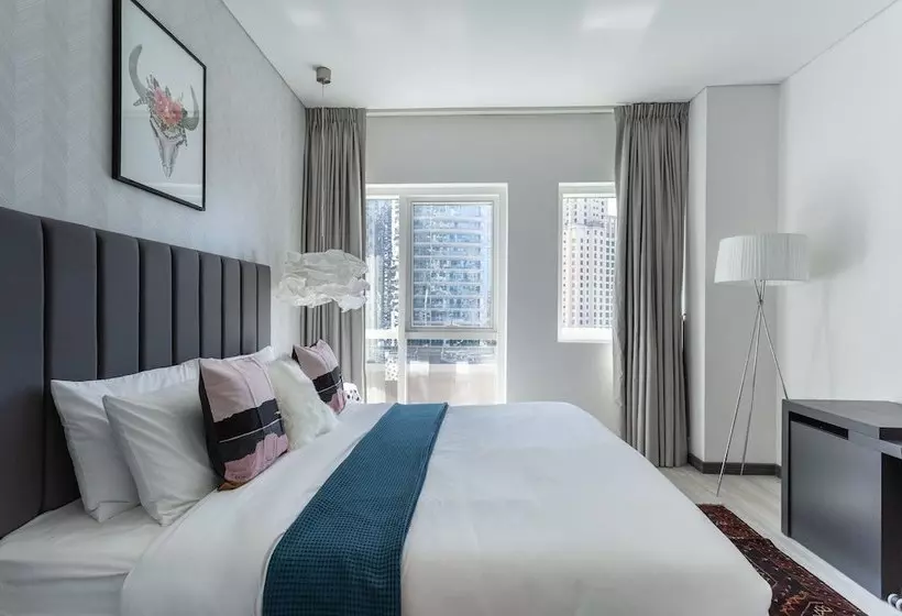 One Perfect Stay  Royal Oceanic Tower