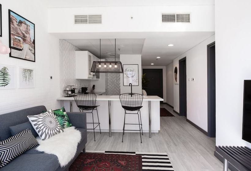 One Perfect Stay  Royal Oceanic Tower