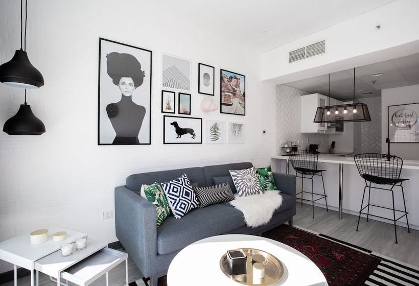 One Perfect Stay  Royal Oceanic Tower