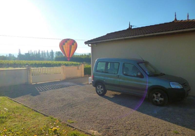 بنسيون Chez Annie & Patrick