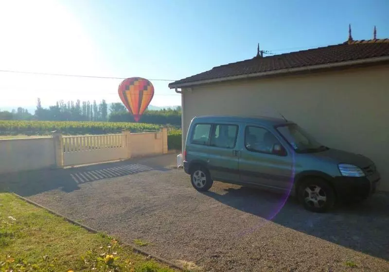 Majatalo Chez Annie & Patrick