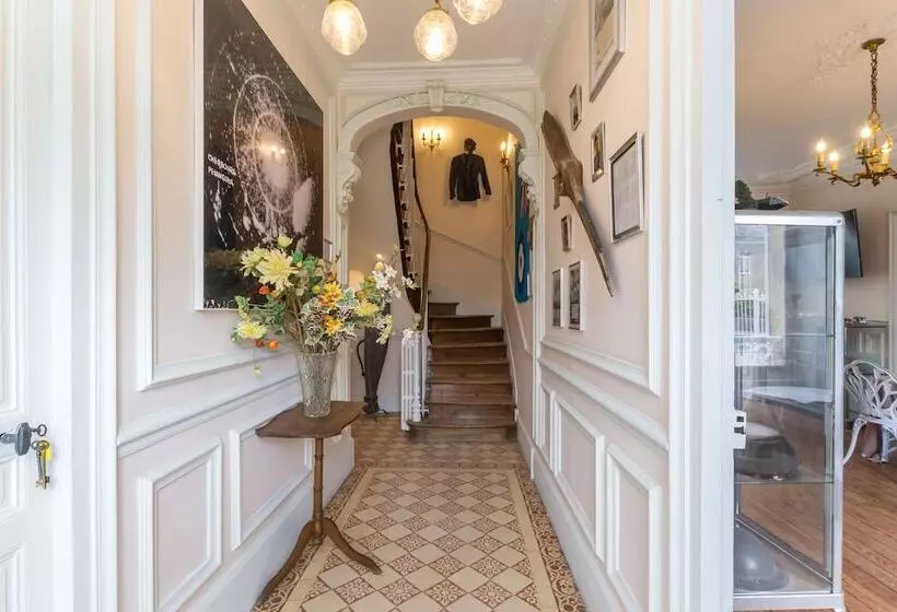 ペンション Dday Aviators Le Manoir