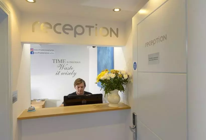 Majatalo Southsea Rocks