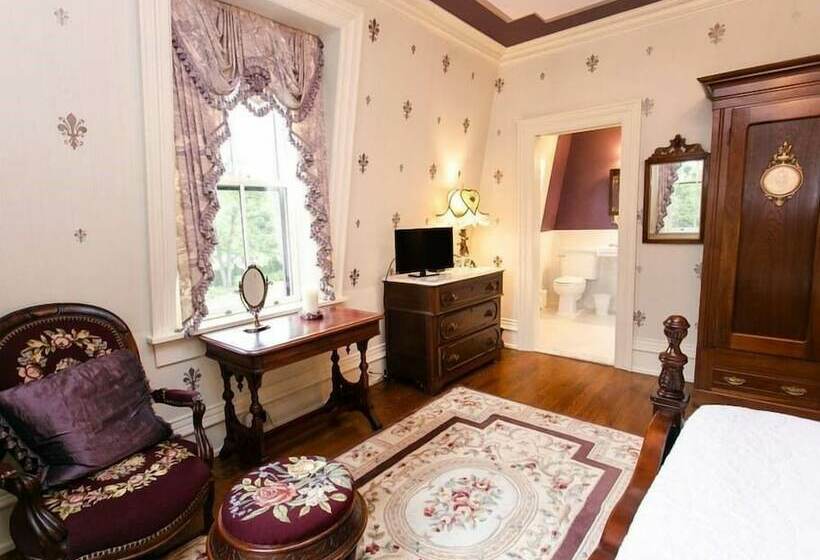 مبيت وإفطار Silas W Robbins House