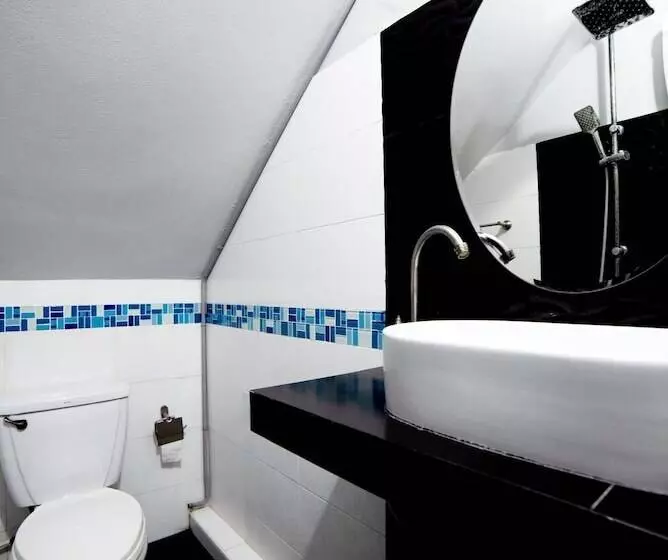 هاستل Krung Kao Traveller Lodge