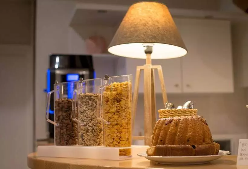 Aamiaismajoitus (B&B) Hameau D Eguisheim