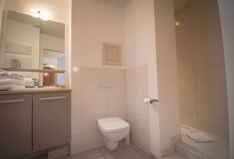 Aamiaismajoitus (B&B) Hameau D Eguisheim