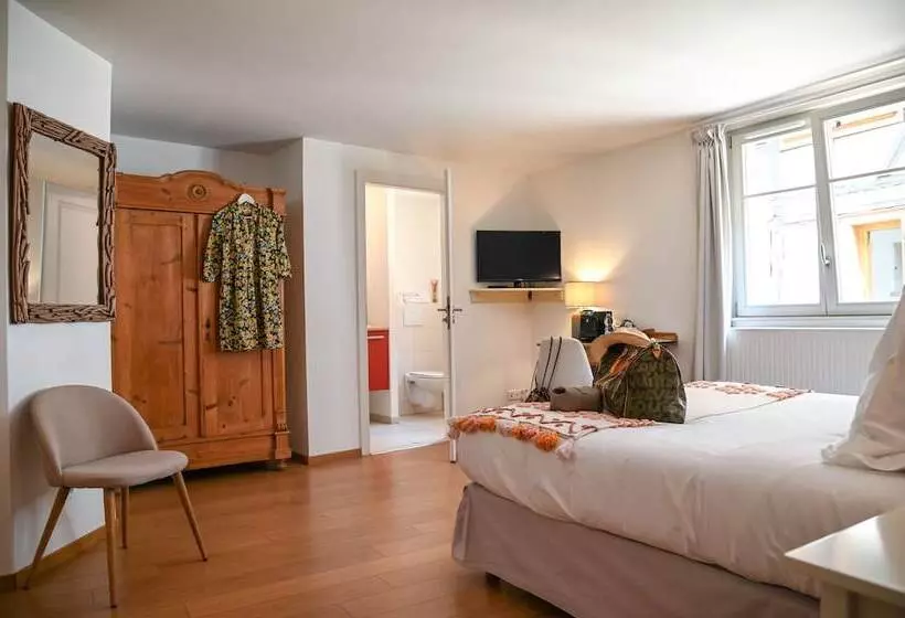 Aamiaismajoitus (B&B) Hameau D Eguisheim