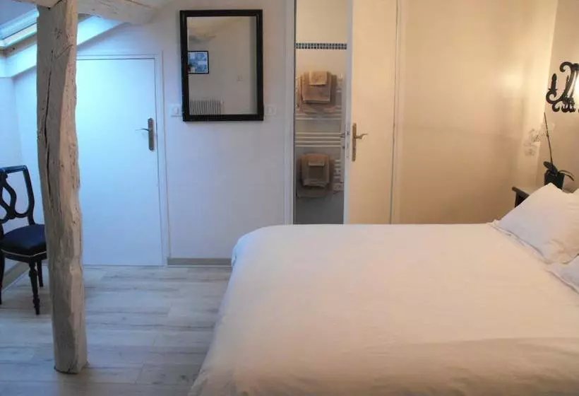 تختخواب و صبحانه Le Patio Saint Marceau
