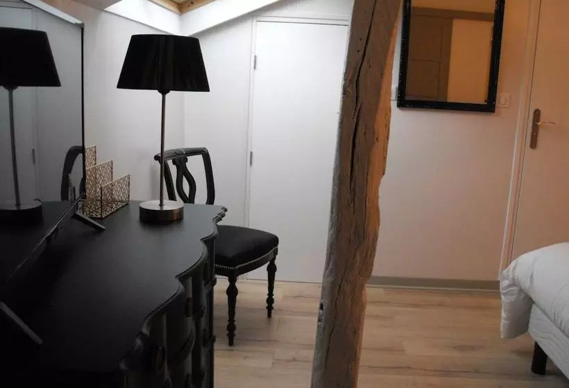 تختخواب و صبحانه Le Patio Saint Marceau