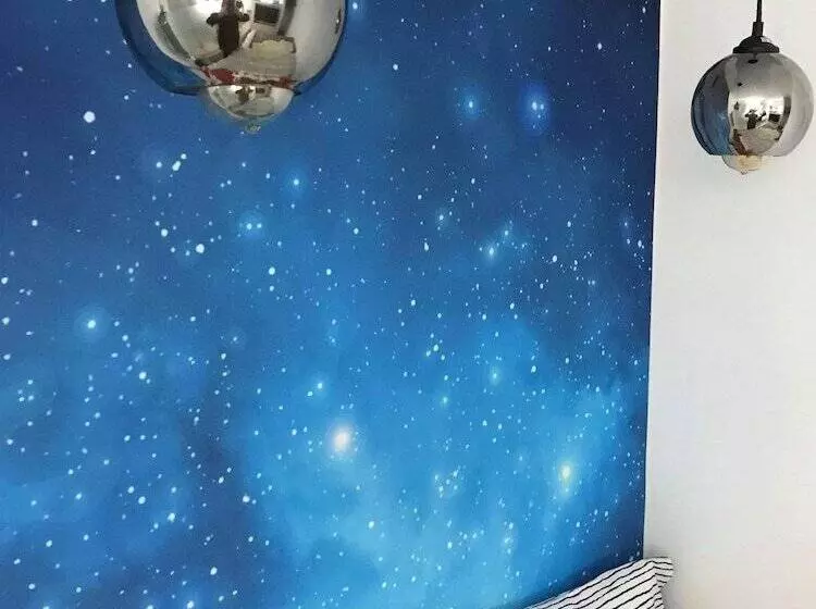 تختخواب و صبحانه Sleeping Bio Tea