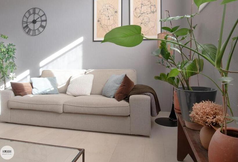 민박 Villa Caroline   Chambres D Hôtes