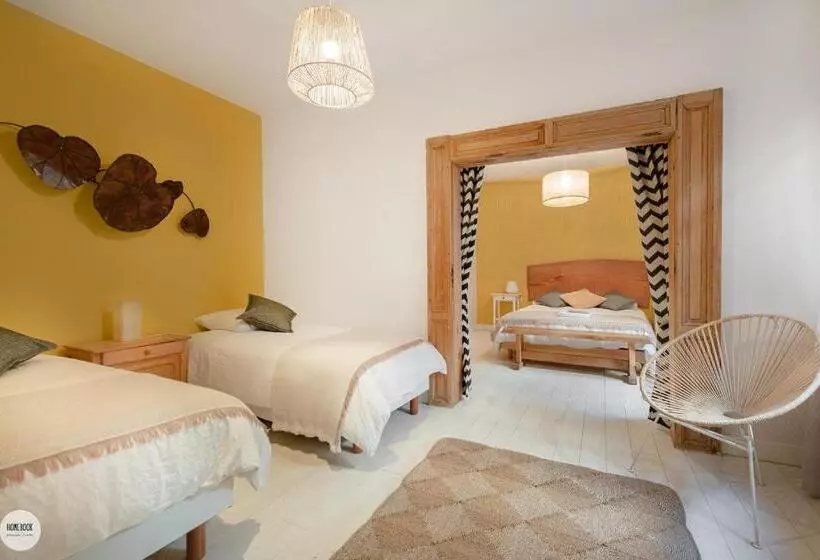 تختخواب و صبحانه Villa Caroline   Chambres D Hôtes