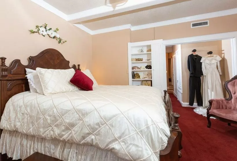 Grahamcarroll House Bed & Breakfast