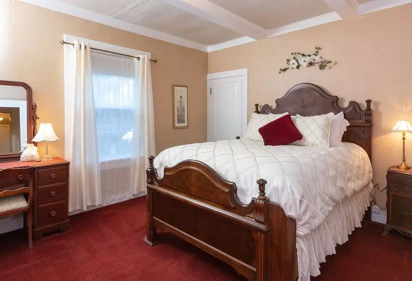 Grahamcarroll House Bed & Breakfast