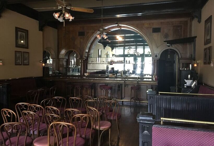 Хостел Historic Jameson