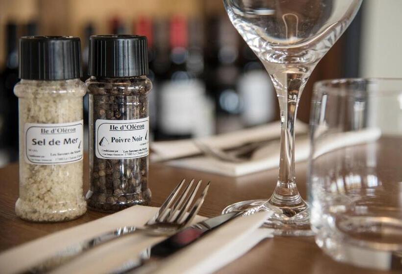 فندق Les Bains Boyardville Hôtel Et Restaurant