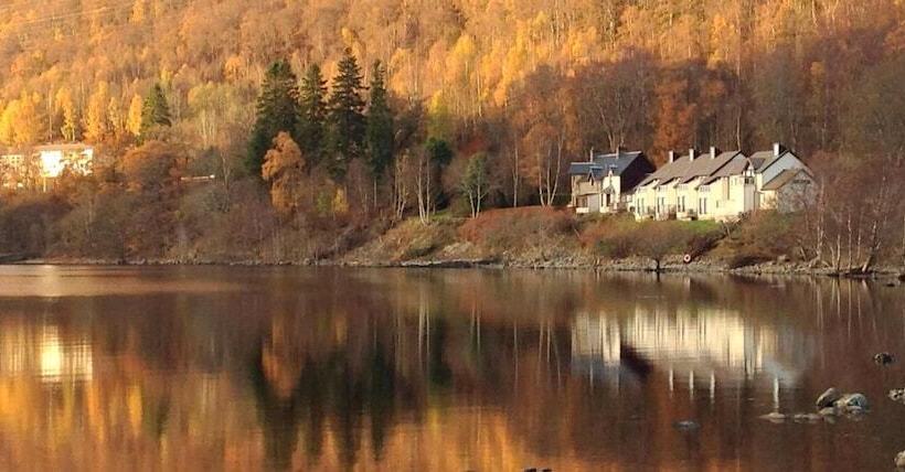 בית מלון כפרי Loch Rannoch Highland Club