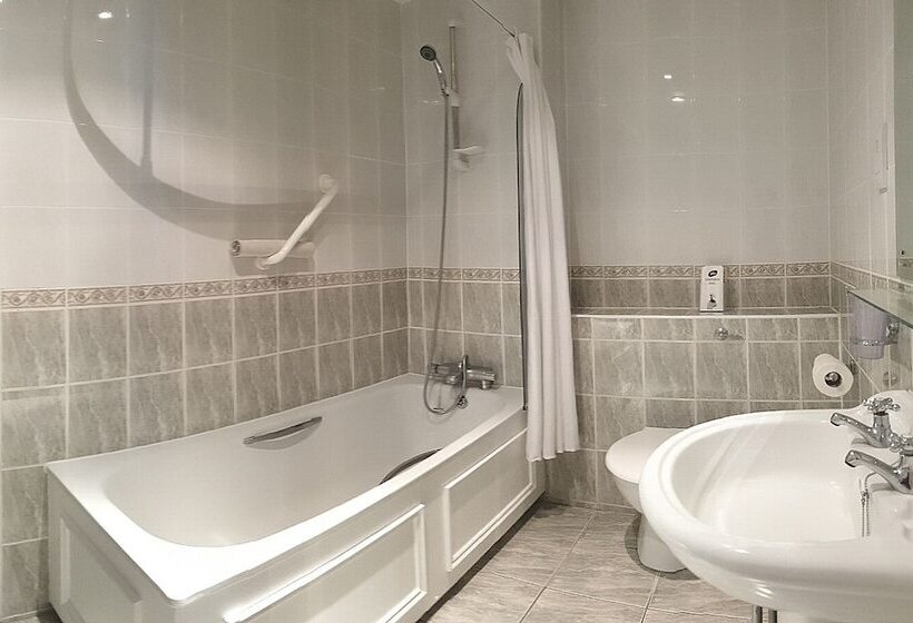 בית מלון כפרי Loch Rannoch Highland Club