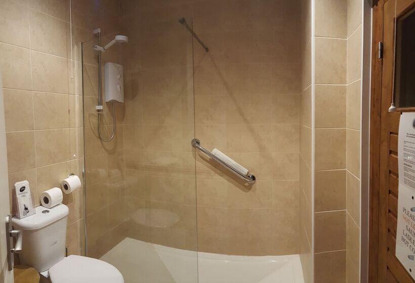 בית מלון כפרי Loch Rannoch Highland Club