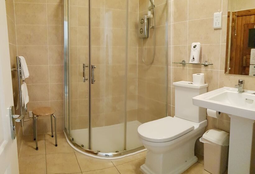 בית מלון כפרי Loch Rannoch Highland Club