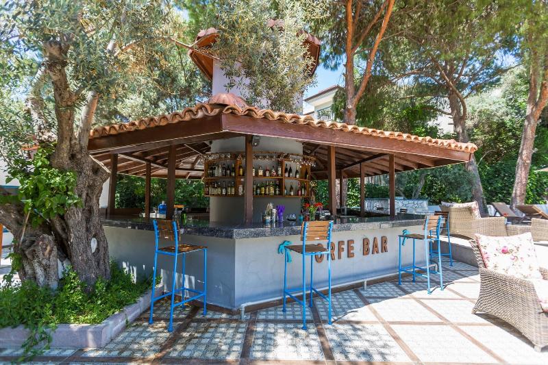 בית מלון כפרי Risus Garden Marina