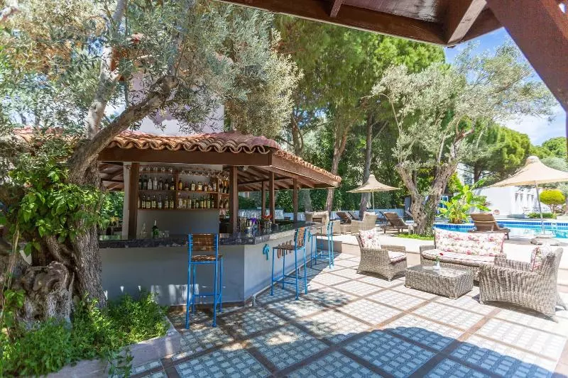 Hotelli Risus Garden Marina