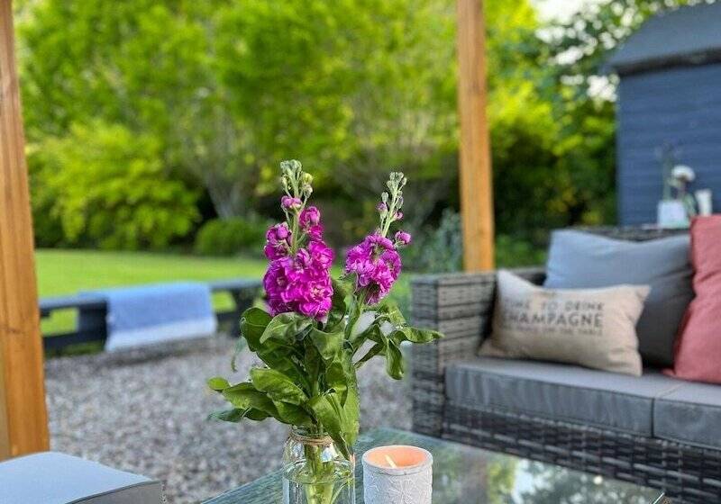 پانسیون Balnearn House