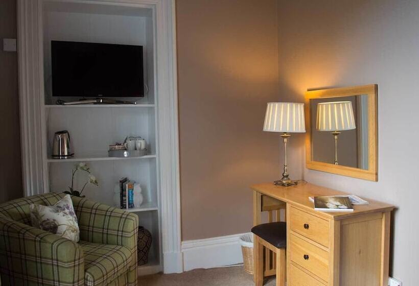 پانسیون Balnearn House